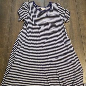 Lularoe Carly dress